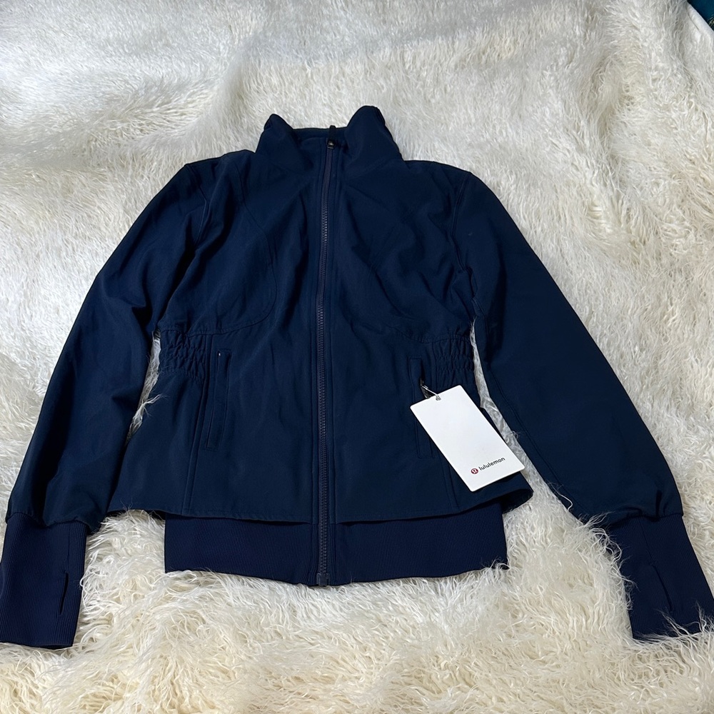 Lululemon Women's Navy Rain and Wind Jacket